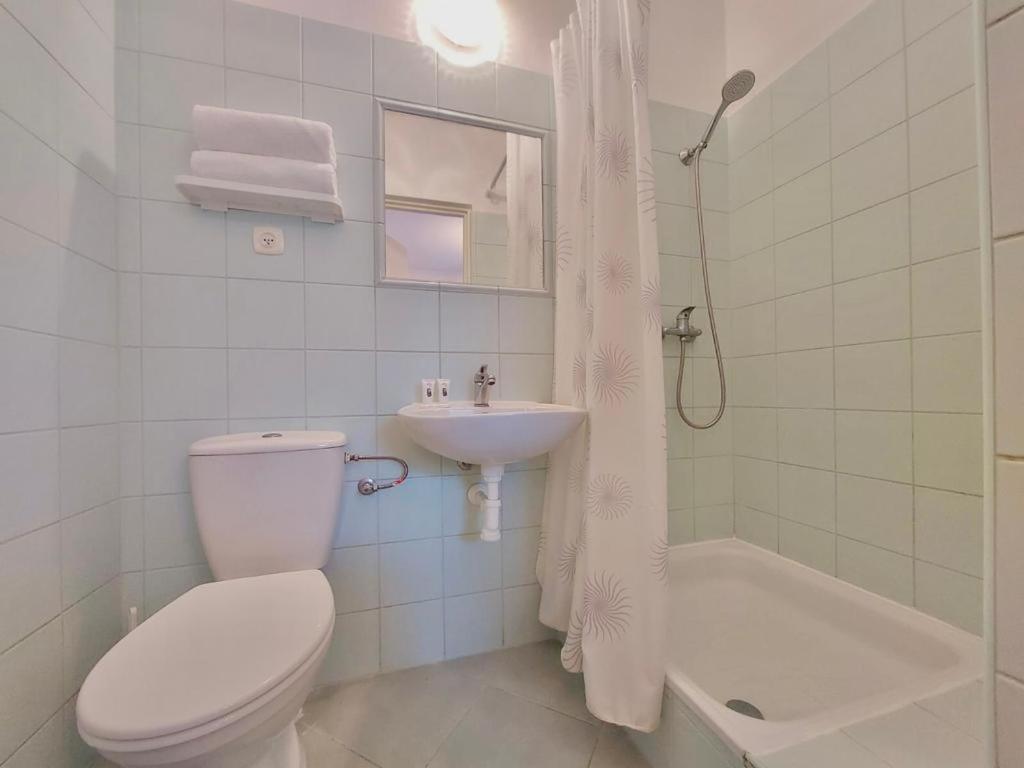 웨바 Pod Roza Economy B&B 외부 사진